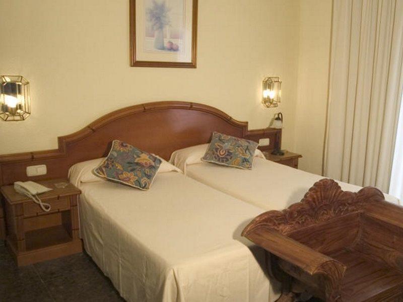 Tropicana Apartments Торемолинос Екстериор снимка